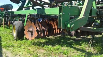 Дисковая борона John Deere 230-6,6м foto 4