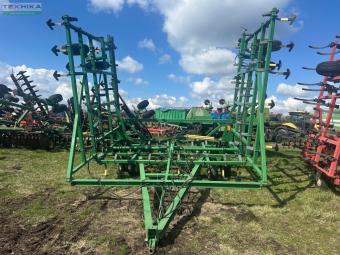 Культиватор John Deere 1000  11,2 м.