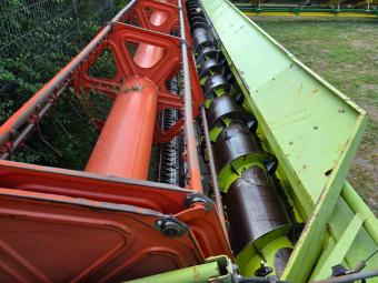 Жатка CLAAS VARIO 900 2004г.в., под Lexion foto 6