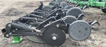 Посевной комплекс John Deere 730 — 10,9 м с высевающим баком  John Deere 1910, 2013 г.в foto 55