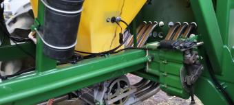 Посевной комплекс John Deere 730 — 10,9 м с высевающим баком  John Deere 1910, 2013 г.в foto 3