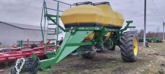 Посевной комплекс John Deere 730 — 10,9 м с высевающим баком  John Deere 1910, 2013 г.в foto 42