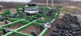 Посевной комплекс John Deere 730 — 10,9 м с высевающим баком  John Deere 1910, 2013 г.в foto 48