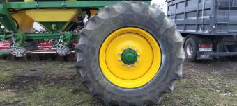 Посевной комплекс John Deere 730 — 10,9 м с высевающим баком  John Deere 1910, 2013 г.в foto 31