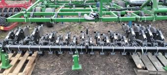 Посевной комплекс John Deere 730 — 10,9 м с высевающим баком  John Deere 1910, 2013 г.в foto 64