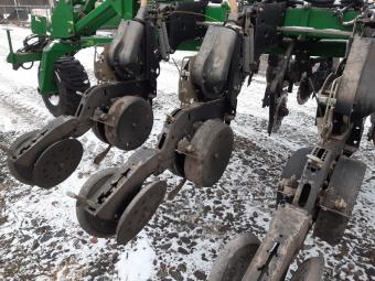 Пропашная сеялка Great Plains YP 4025F – 1670 foto 29