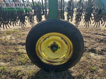 Ротационная борона  John Deere 400 9,6 м foto 8