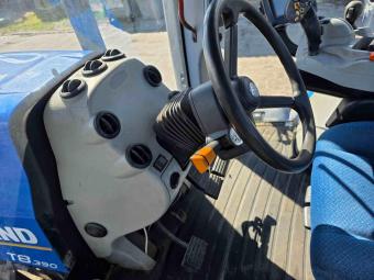 Трактор New Holland T8.390, 2012 г.в. foto 25