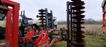 Глыбокорыхлитель GREGOIRE BESSON Helios SP 5M 2016 г.в.