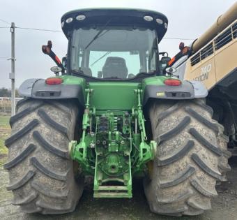 Трактор John Deere 8335R , 2015 г.в foto 3