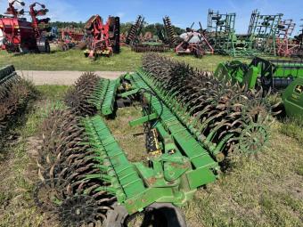 Ротационная борона John Deere 400 9,0 м foto 8