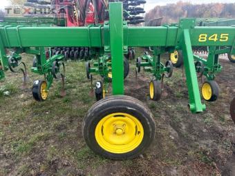 Пропашной культиватор John Deere 845 foto 5