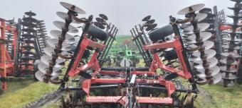 Дисковая борона CASE 370  7.7 м