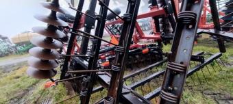 Дисковая борона CASE 370  7.7 м foto 17