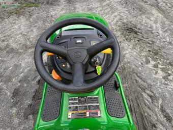 Газонокосилка John Deere D110 foto 12