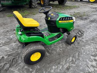 Газонокосилка John Deere D110 foto 6