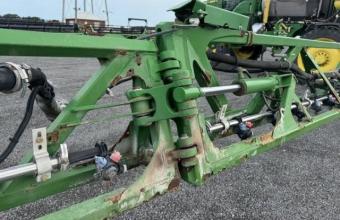 Опрыскиватель John Deere R4038 2018 г.в. foto 12