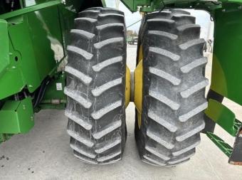 Комбайн John Deere S680 2014 г.в. foto 34