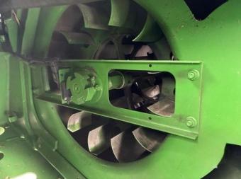 Комбайн John Deere S680 2014 г.в. foto 55