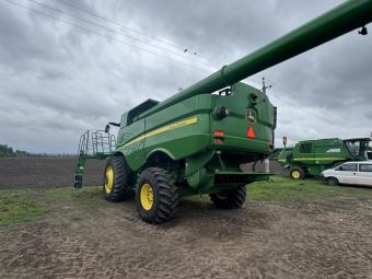Комбайн John Deere S680 2014 г.в. foto 9