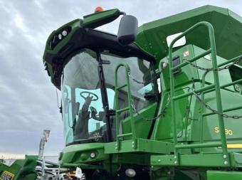 Комбайн John Deere S680 2014 г.в. foto 15
