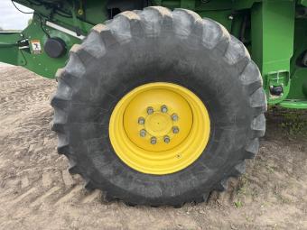 Комбайн John Deere S680 2014 г.в. foto 3