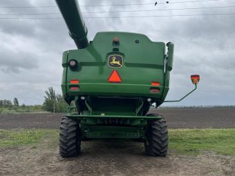Комбайн John Deere S680 2014 г.в. foto 6