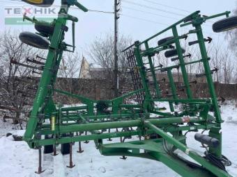 Культиватор John Deere 2210 10,8м