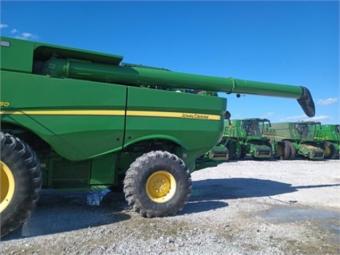 Комбайн John Deere S680 2012 г.в. foto 6