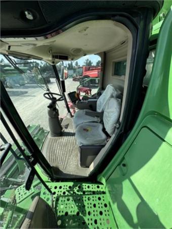 Комбайн John Deere S680 2014 г.в. foto 43