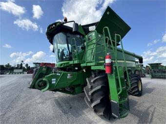 Комбайн John Deere S680 2014 г.в.