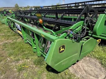 Жатка John Deerе 625F Hydra-Flex 7,6 м