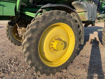 Опрыскиватель John Deere R4038 2014 г.в. foto 28