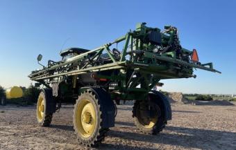 Опрыскиватель John Deere R4038 2014 г.в. foto 5