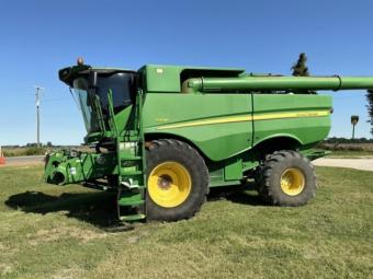 Комбайн John Deere S690 2013 г.в. foto 4