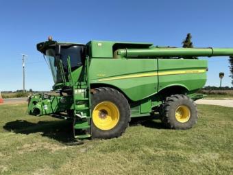 Комбайн John Deere S690 2013 г.в. foto 5