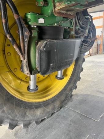 Опрыскиватель John Deere R4045 2015 г.в. foto 10