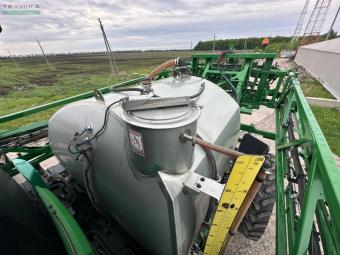 Опрыскиватель John Deere R4038 2014 г.в. foto 28