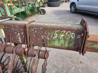 Ротационная борона John Deere 400 9,0 м foto 4