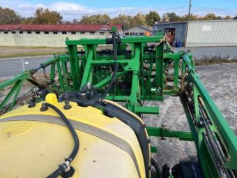 Опрыскиватель  John Deere 4030 2015 г.в. foto 40