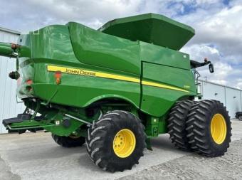 Комбайн John Deere S680 2013 г.в. foto 4
