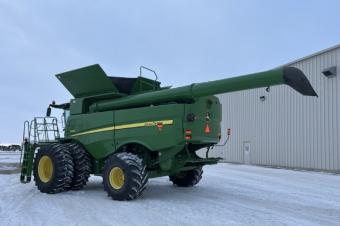 Комбайн John Deere S680 2013 г.в. foto 2