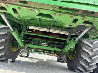 Комбайн John Deere S680 2013 г.в. foto 16