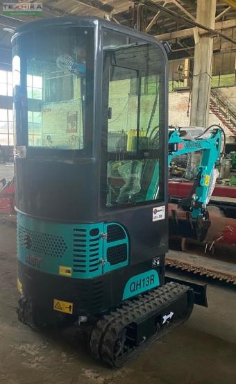 Мини-экскаватор AGT QH13R foto 8