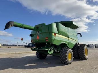 Комбайн John Deere S680 2013 г.в. foto 6