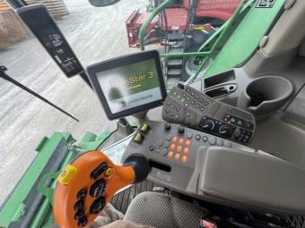 Комбайн John Deere S680 2015 г.в. foto 30