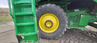 Комбайн John Deere S690 2014 г.в. foto 16