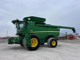 Комбайн John Deere S690 2014 г.в. foto 3