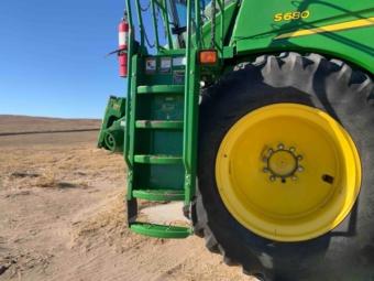 Комбайн John Deere S680 2012 г.в. foto 30