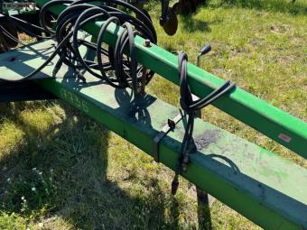 Дисковый глубокорыхлитель John Deere 2700 на 7 стоек foto 3